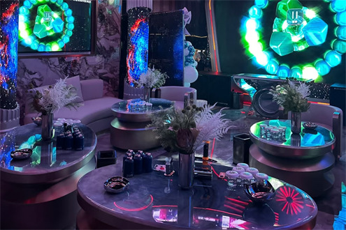 北京夜店招聘服务员 错过无所次不及这一次图片